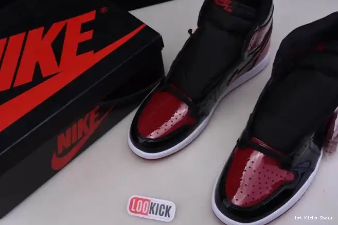 1st Kicks Shoes Jordan Patent Air OG High Bred 555088-063 1 0517